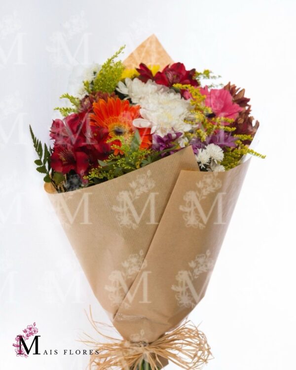 Boho Campestre- Mix de flores campestres, coloridas e sortidas em embalagem Kraft - Imagem 2