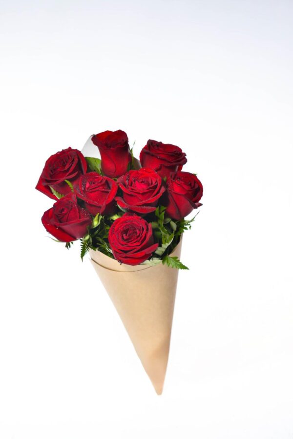 Cone flores românticas - Imagem 4